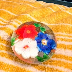 Art glass floral paperweight